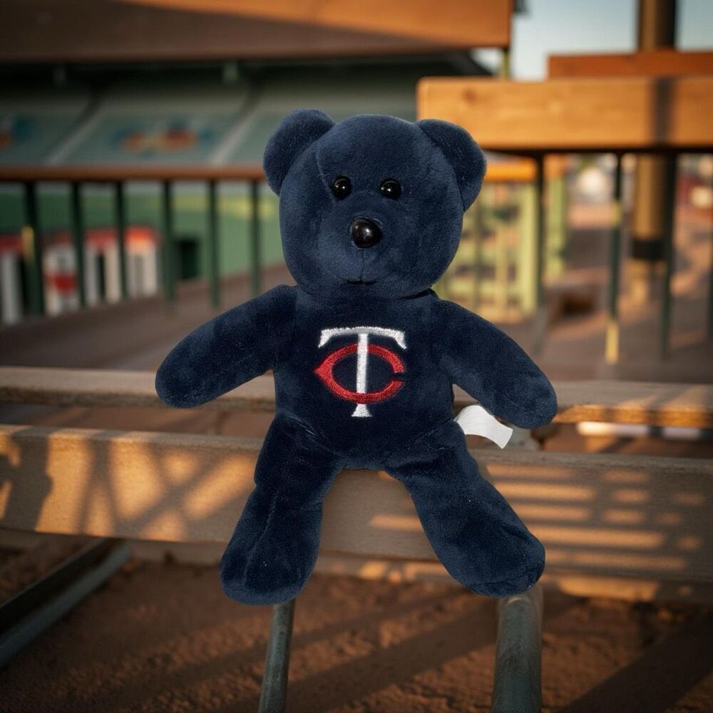 MLB Genuine Merchandise Forever Collection MN Twins Beanbag Bear P3
